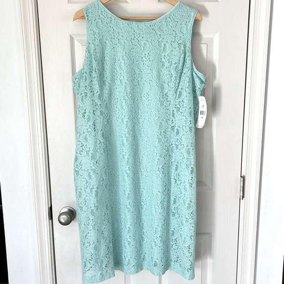 Lauren Ralph Lauren Dresses & Skirts - Lauren Ralph Lauren Sleeveless Lace Dress NWT
